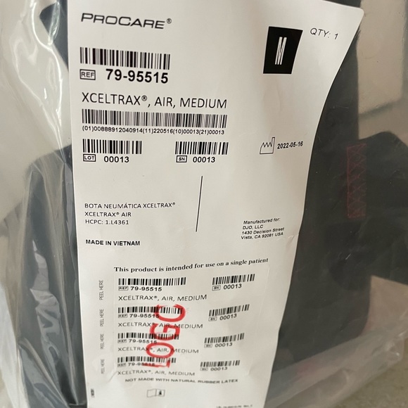 New unused Pro care xceltrax walking boot, size M - Picture 3 of 4